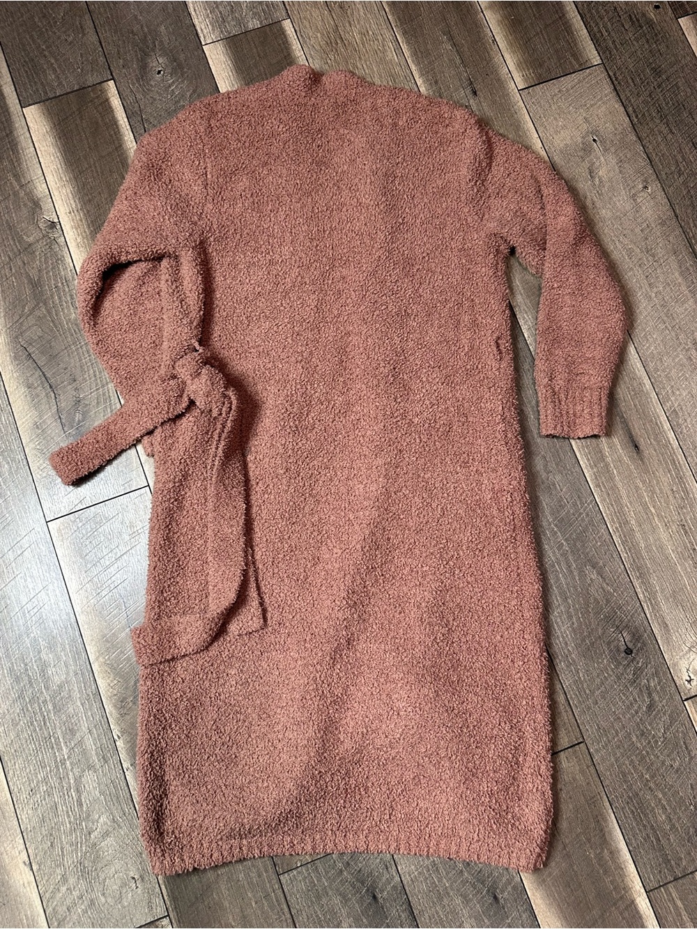 Skims Sherpa Robe - Picture 8 of 9